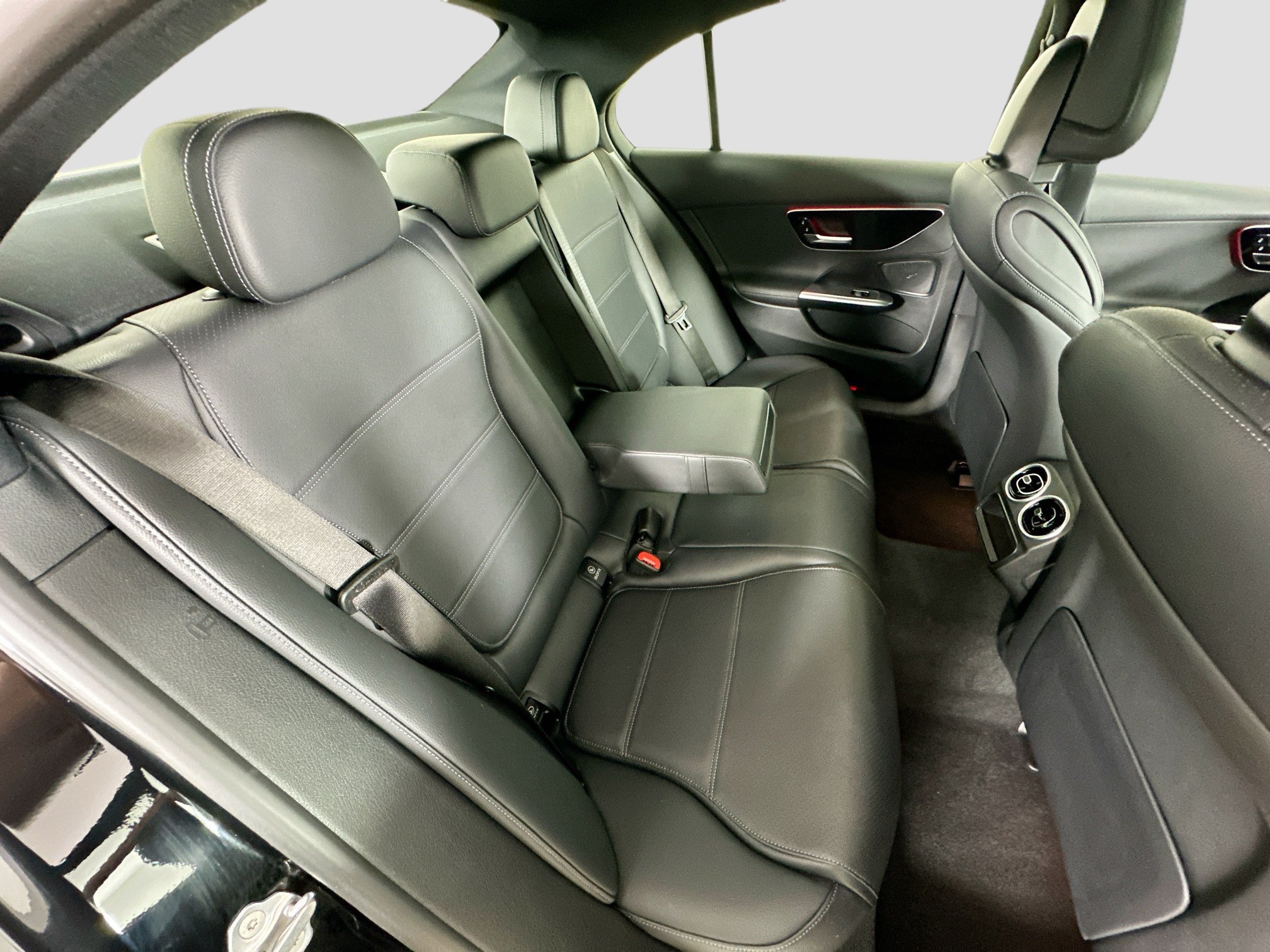 Certified 2022 Mercedes-Benz C 300 4MATIC Sedan image 32