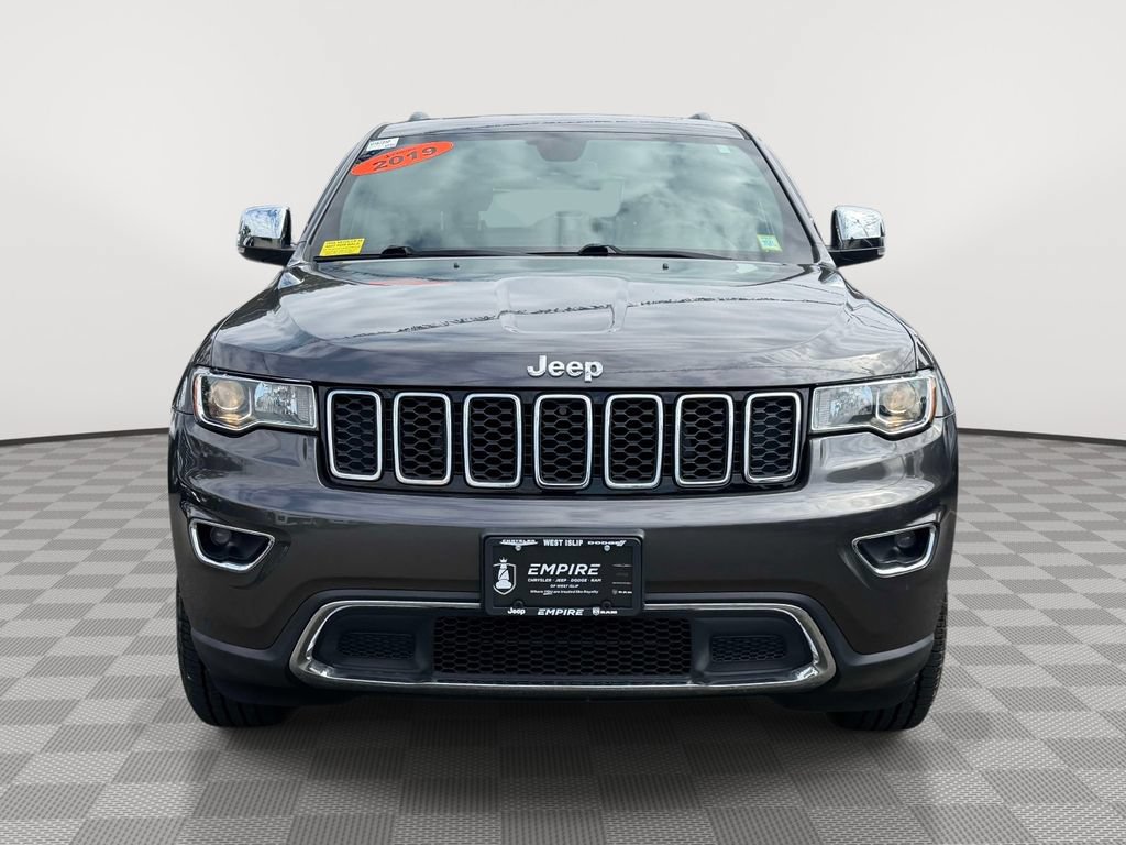 Used 2019 Jeep Grand Cherokee Limited AWD/4WD image 3