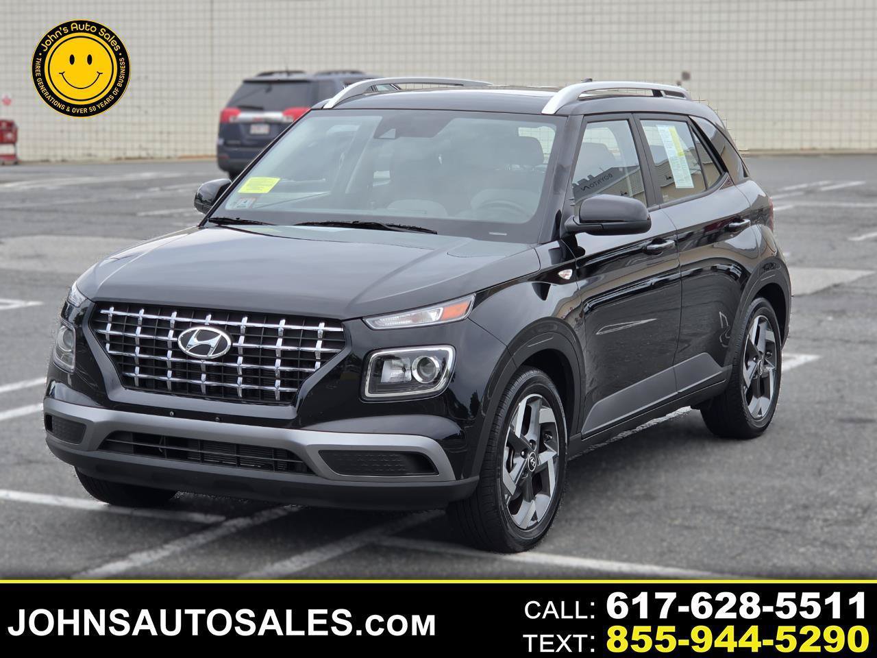 Used 2022 Hyundai Venue SEL FWD image 1