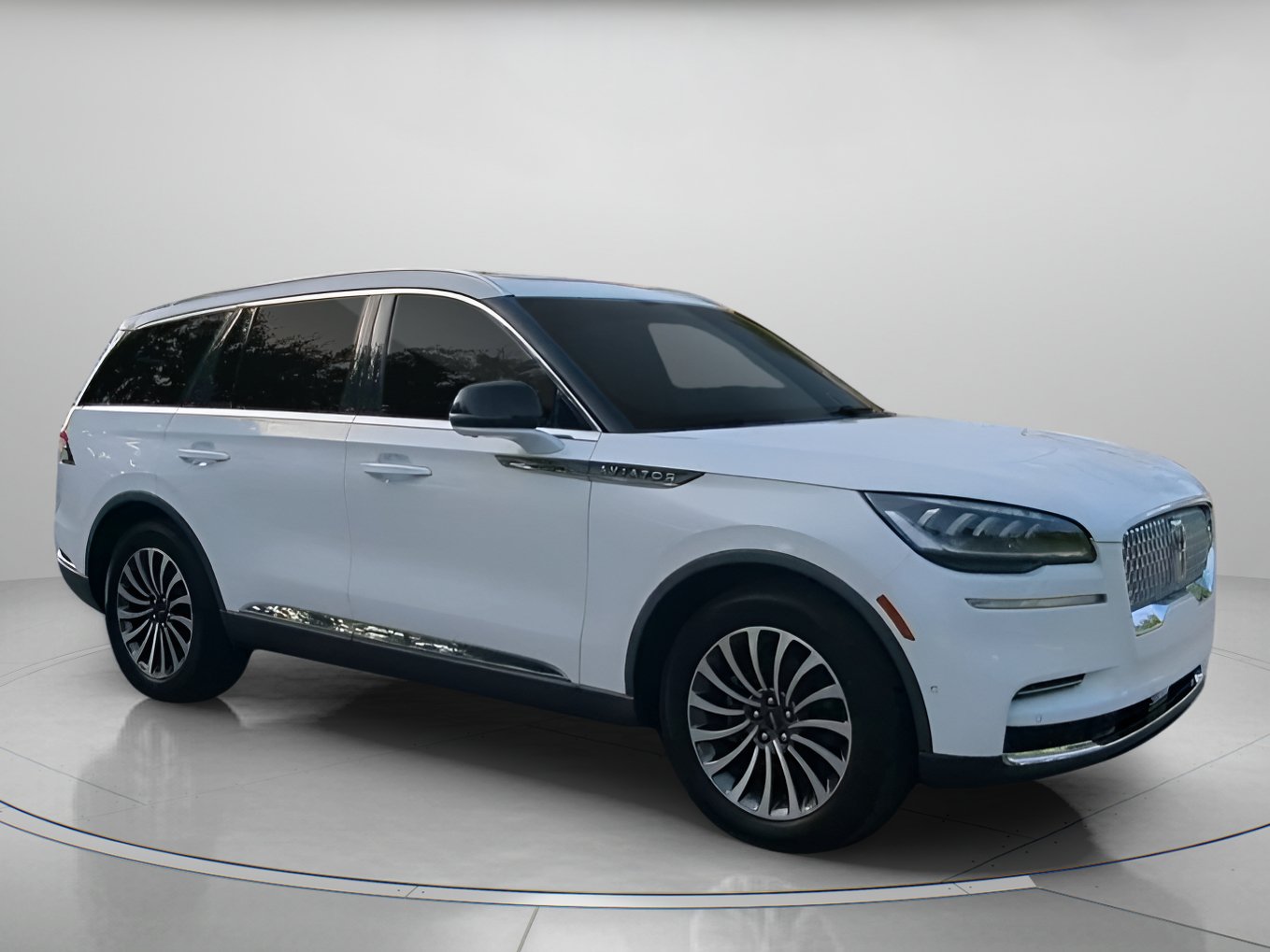 Used 2023 Lincoln Aviator Reserve w/ Equipment Group 201A RWD image 36