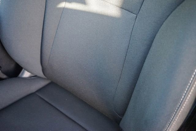 Used 2025 Nissan Rogue S image 25