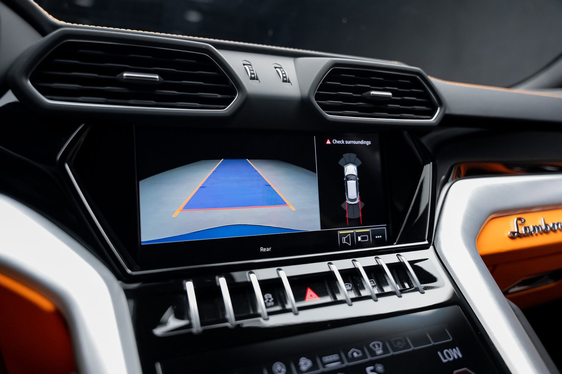 Used 2024 Lamborghini Urus S image 50