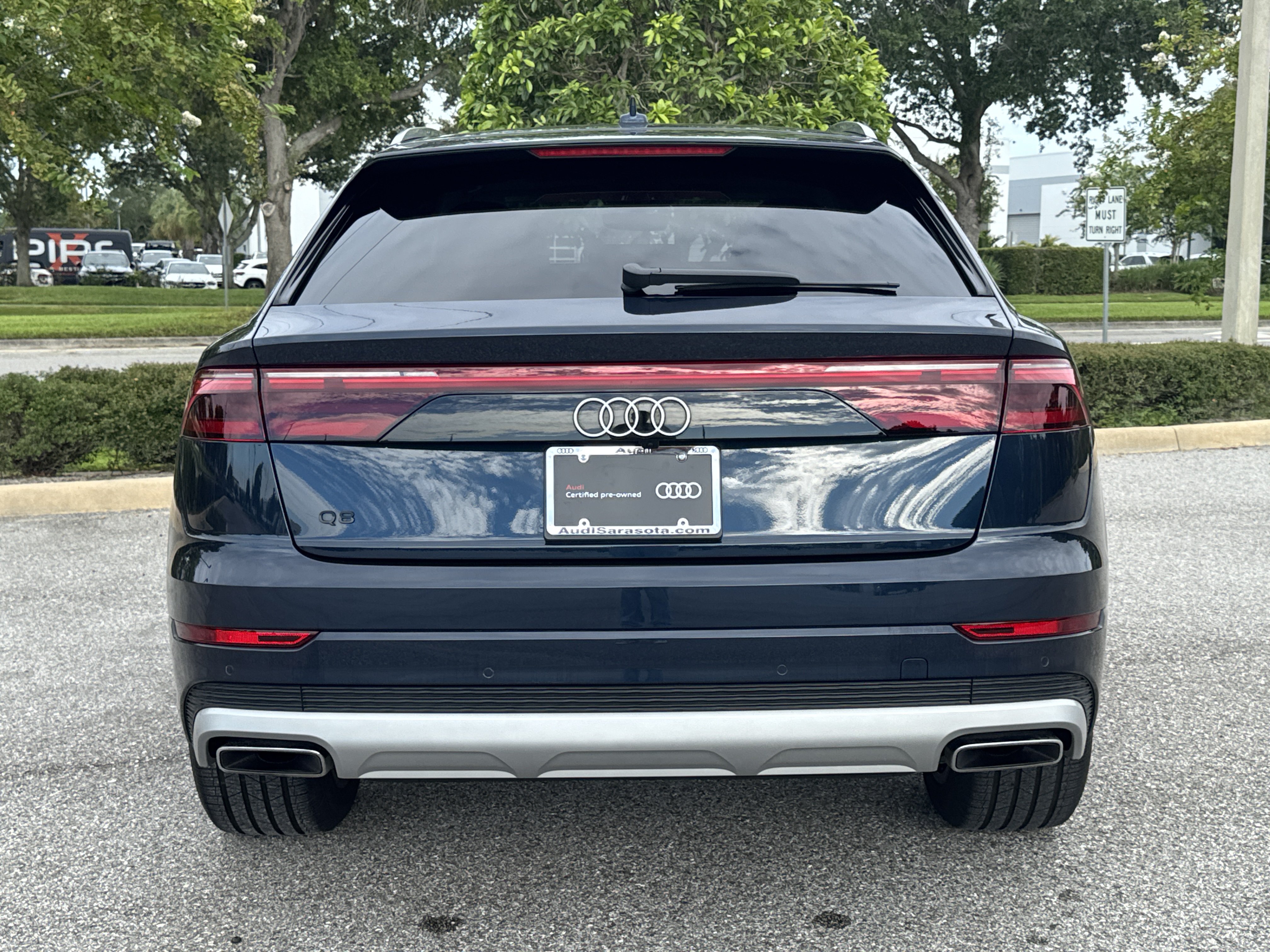 Certified 2025 Audi Q8 Premium Plus AWD/4WD image 5