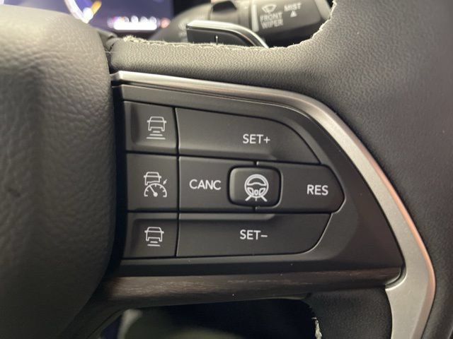 New 2026 Jeep Grand Cherokee Altitude AWD/4WD image 37