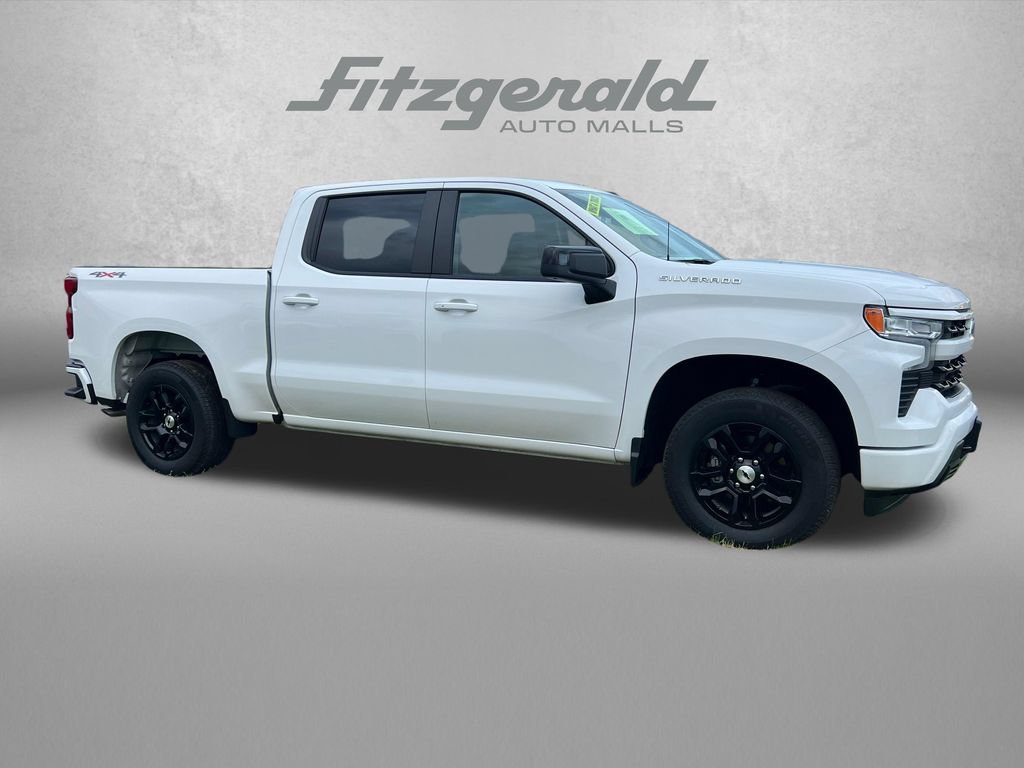 Used 2026 Chevrolet Silverado 1500 RST AWD/4WD image 3
