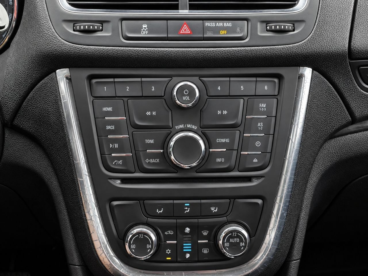 Certified 2015 Buick Encore Convenience FWD image 20