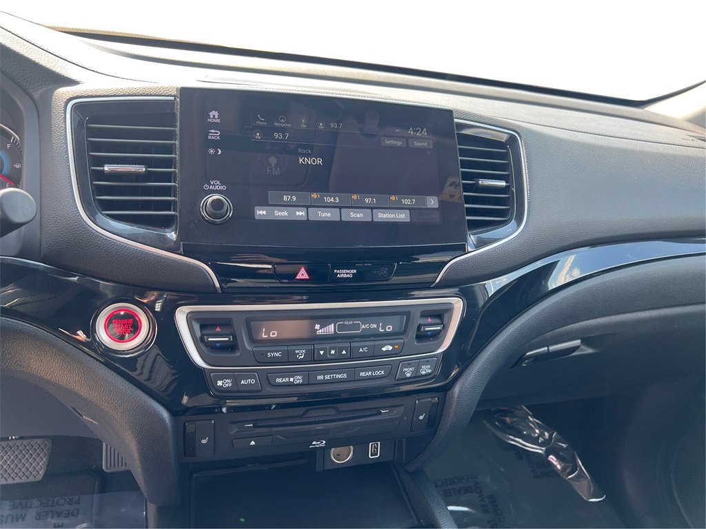 Used 2022 Honda Pilot Touring image 15