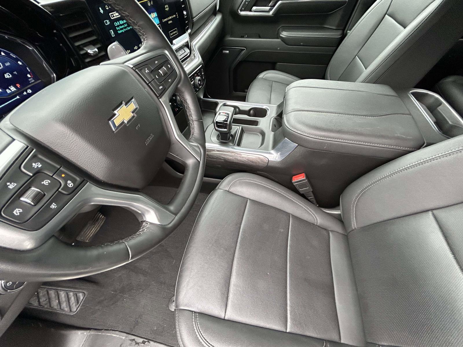 Used 2024 Chevrolet Silverado 1500 LTZ image 10