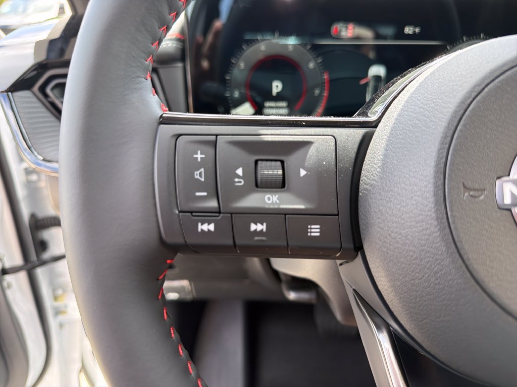 New 2026 Nissan Kicks SR w/ SR Premium Package FWD image 22