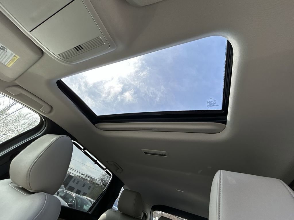 Certified 2025 MAZDA CX-90 3.3 Turbo w/ Preferred Package image 24