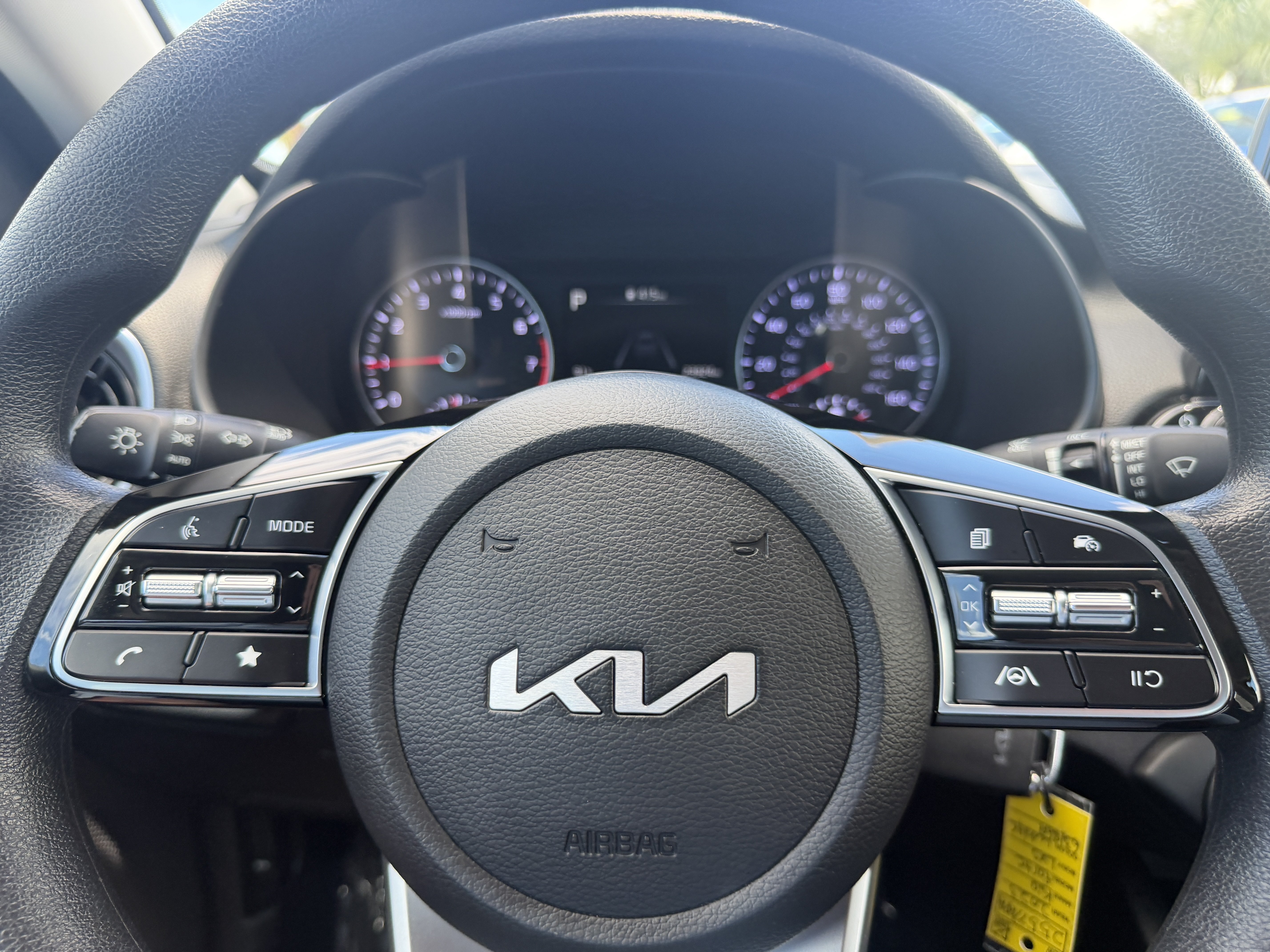 Certified 2023 Kia Forte LXS w/ LXS Technology Package FWD image 27
