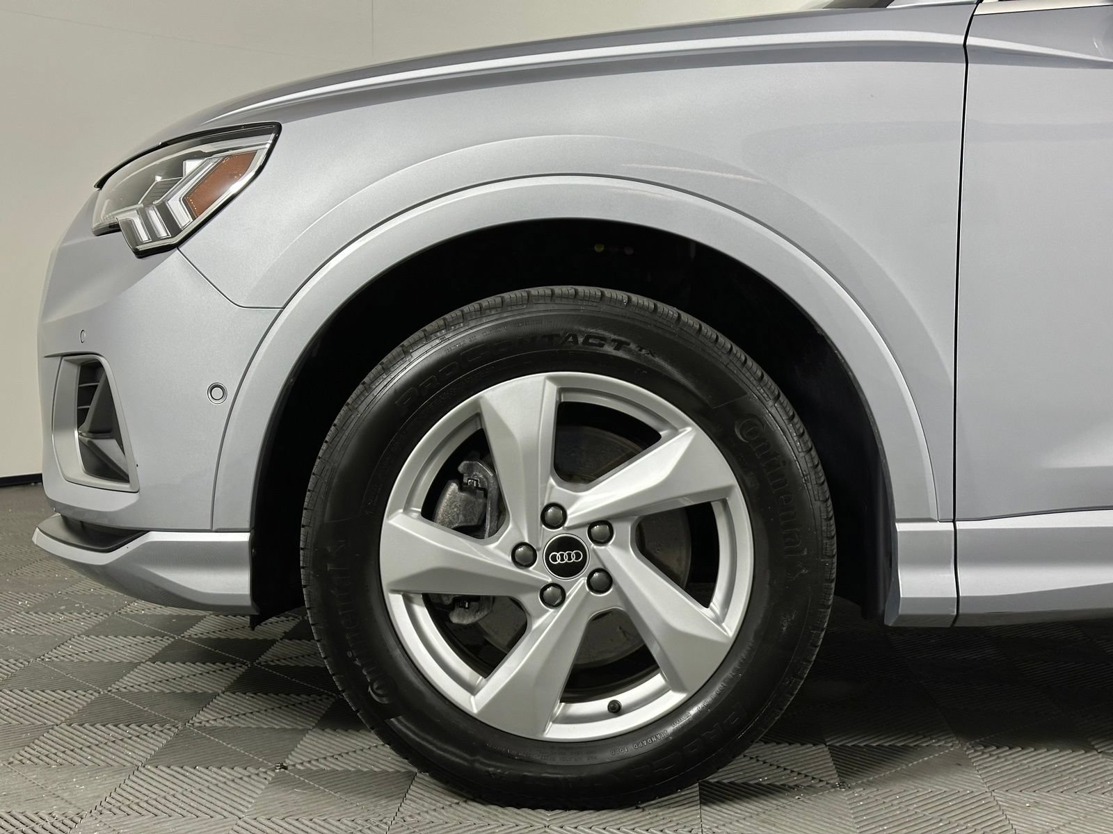 Used 2021 Audi Q3 2.0T Premium Plus AWD/4WD image 8
