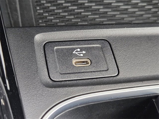 Certified 2025 Mercedes-Benz GLA 250 4MATIC image 30