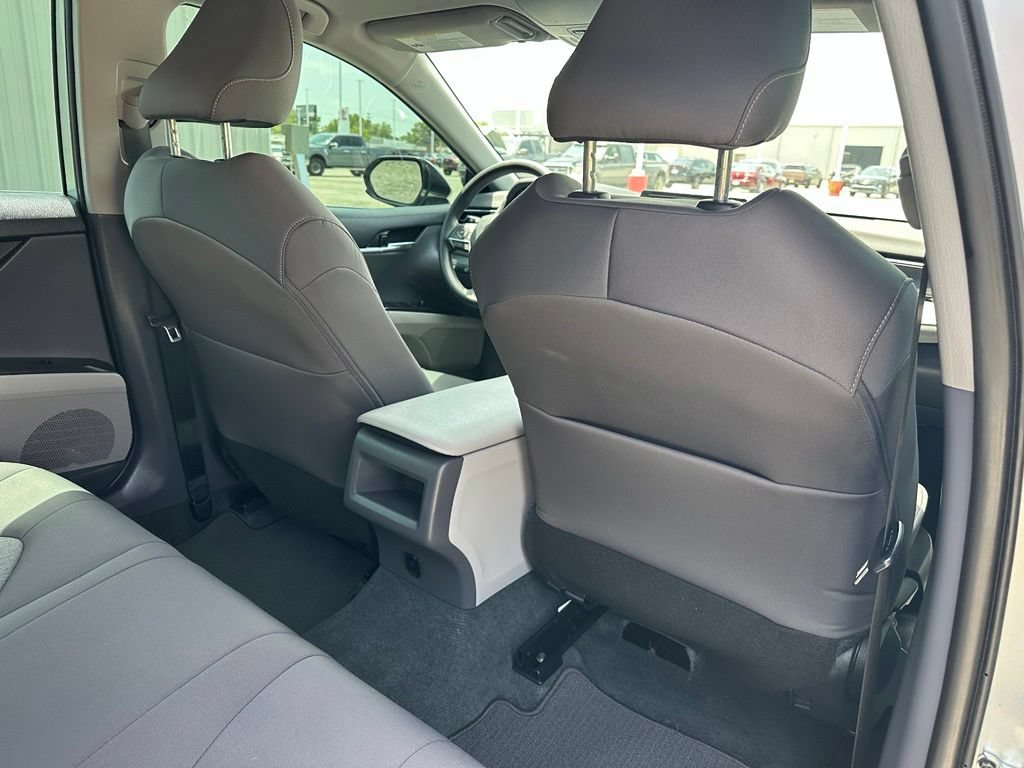 Used 2023 Toyota Camry LE FWD image 29