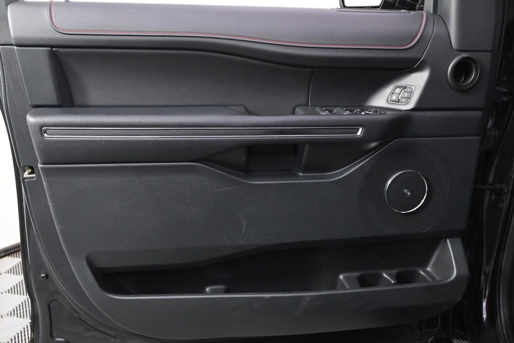 Used 2022 Ford Expedition Max Limited image 23