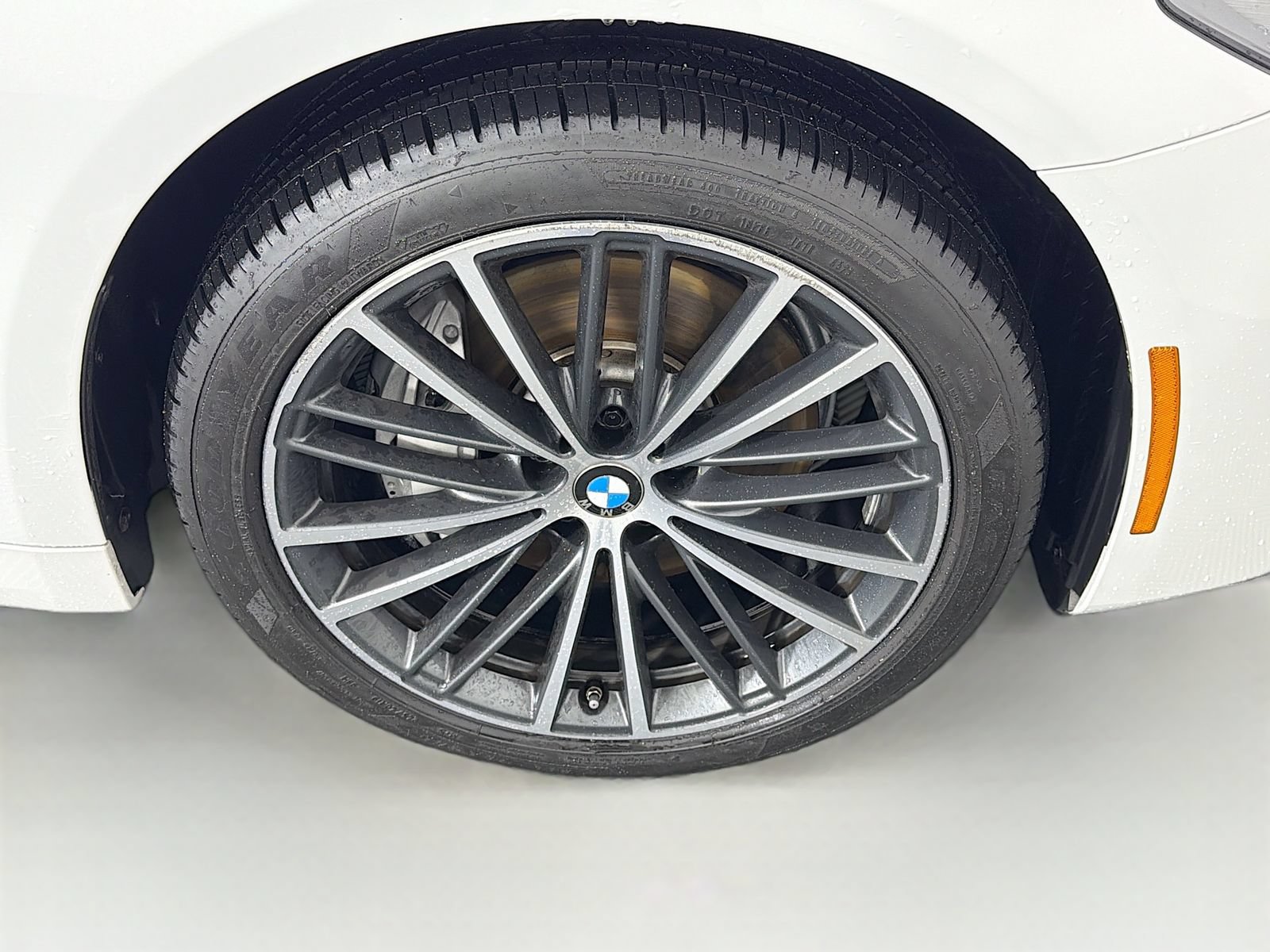 Used 2023 BMW 540i w/ Premium Package RWD image 35