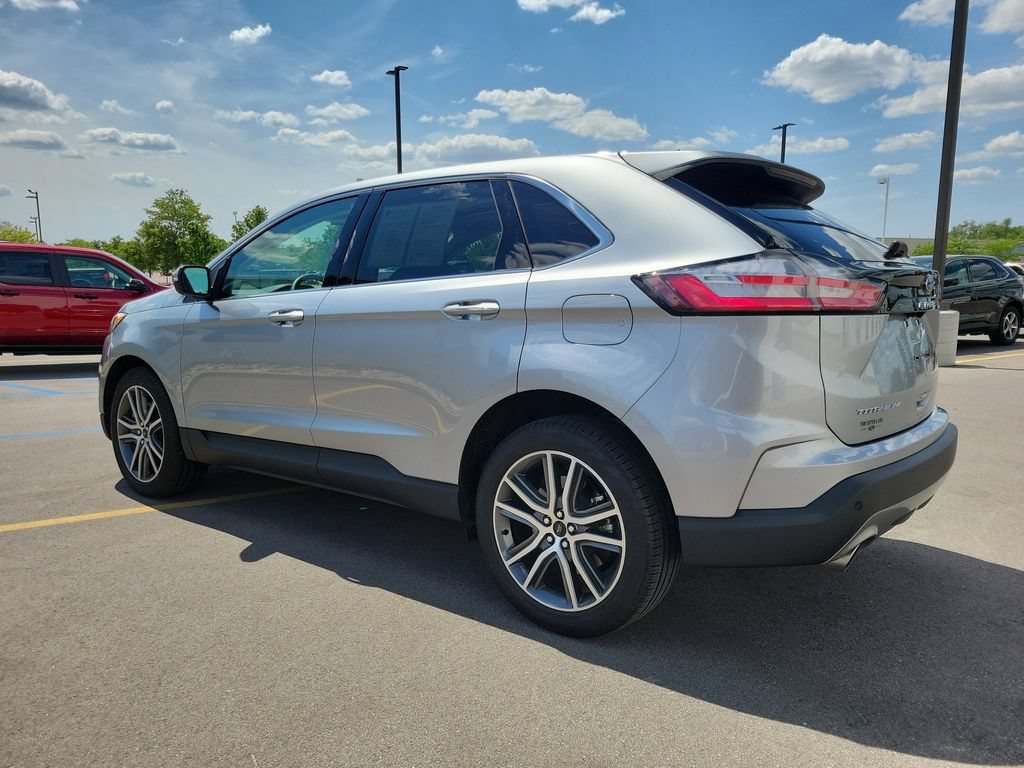 Used 2024 Ford Edge Titanium w/ Equipment Group 301A AWD/4WD image 3