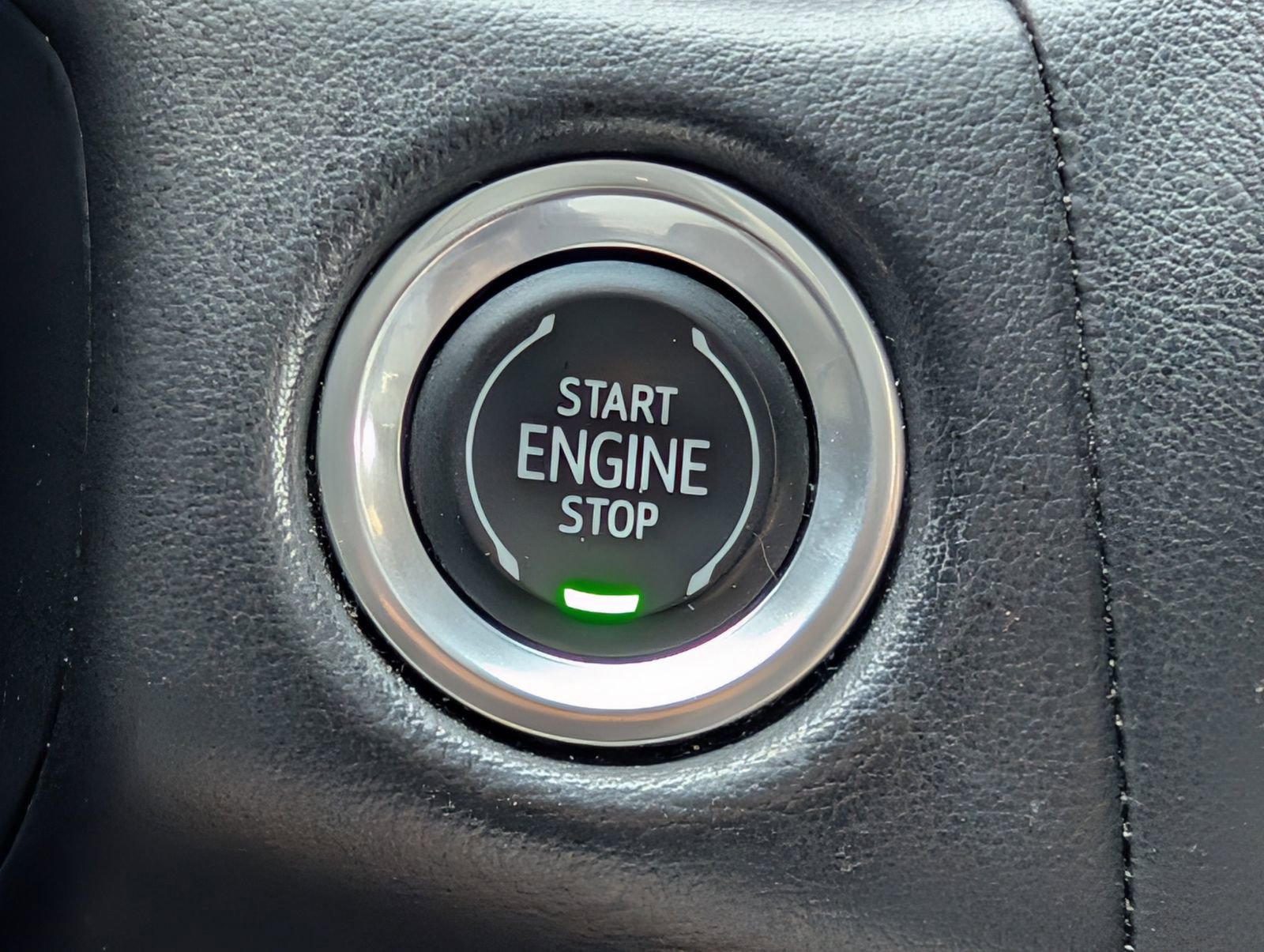 Used 2022 Chevrolet Tahoe RST w/ Luxury Package image 30