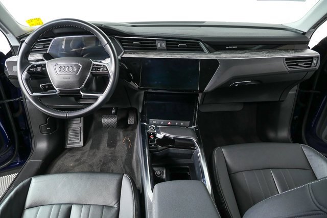 Used 2021 Audi e-tron Premium w/ Convenience Plus Package image 19
