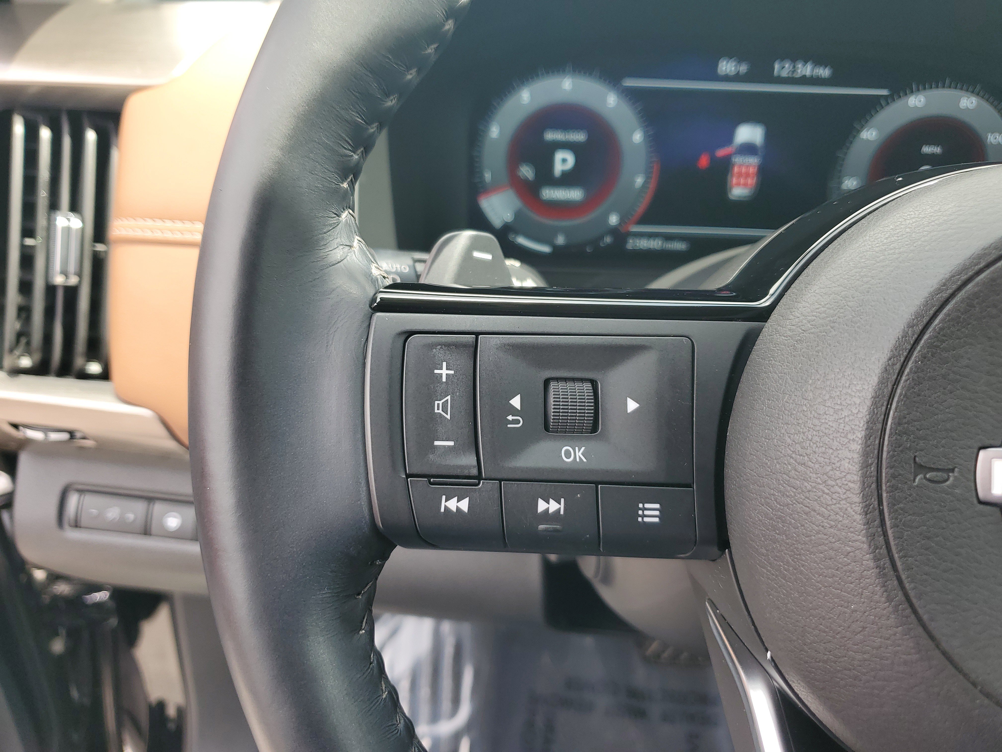 Certified 2024 Nissan Pathfinder Platinum w/ Cargo Package image 23