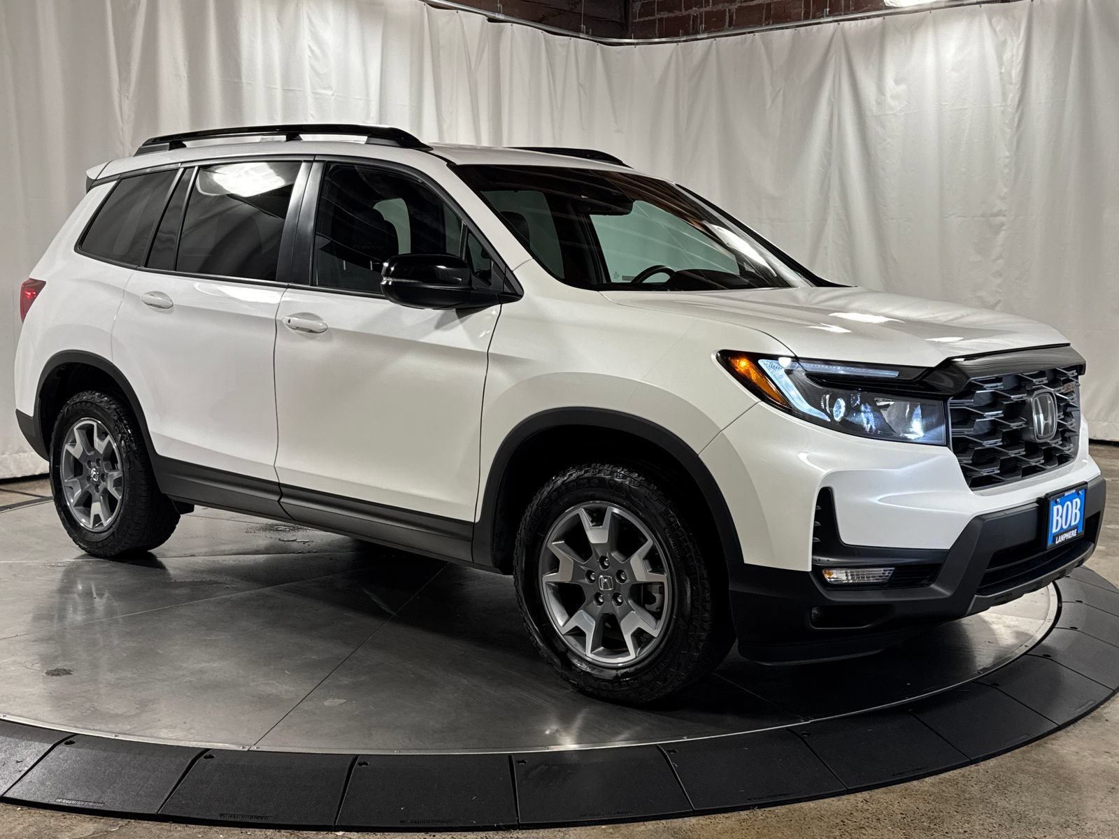Used 2023 Honda Passport TrailSport image 6