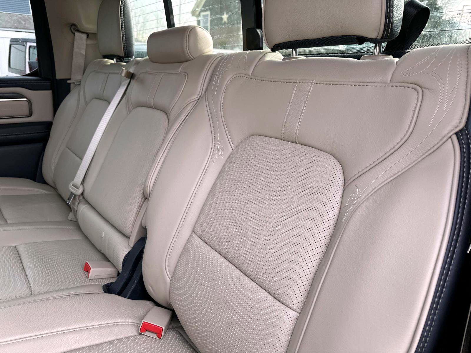 Used 2021 RAM 1500 Limited image 9