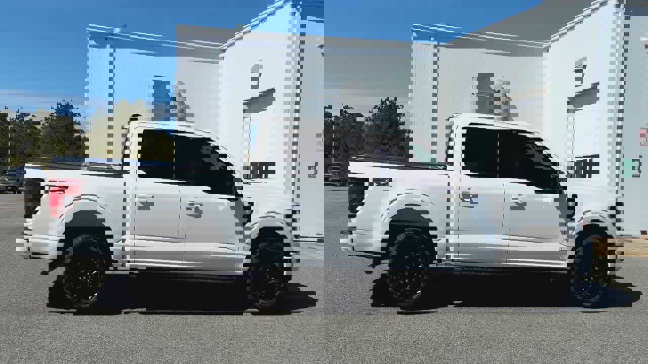 Used 2024 Ford F150 XLT w/ FX4 Off-Road Package image 9