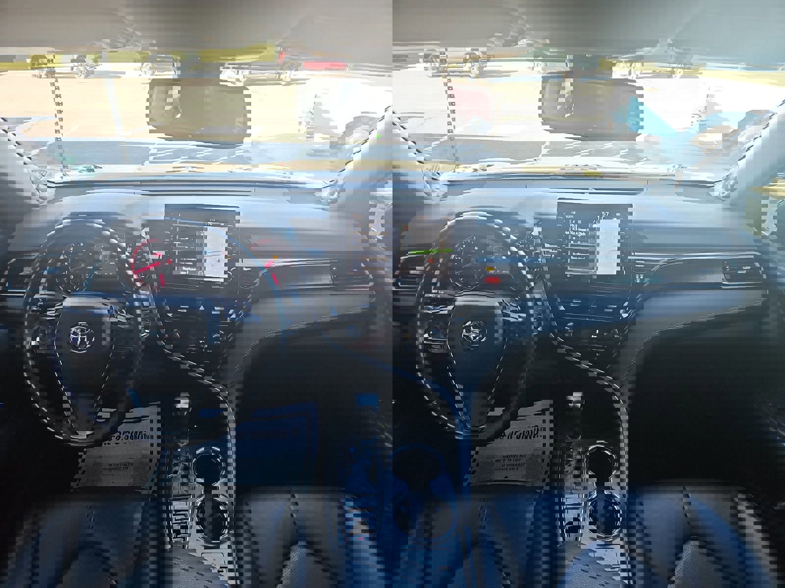 Used 2022 Toyota Camry XSE image 6