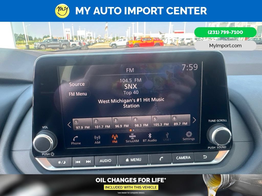 Used 2023 Nissan Rogue SV AWD/4WD image 21