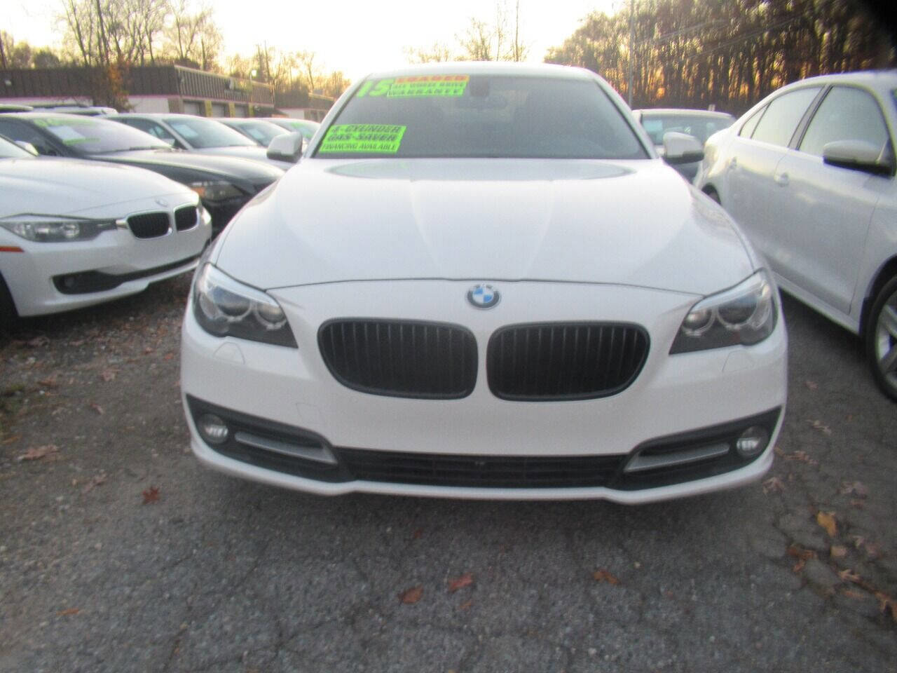 Used 2015 BMW 528i xDrive Sedan AWD/4WD image 2