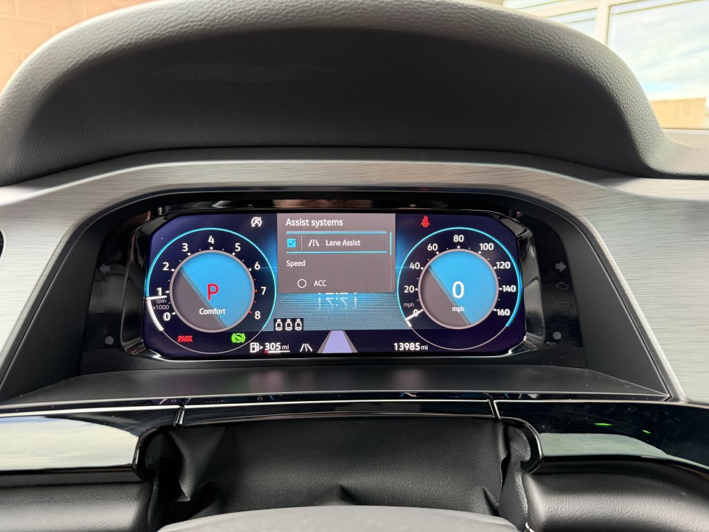 Used 2024 Volkswagen Atlas Cross Sport SE w/ Panoramic Sunroof Package image 18