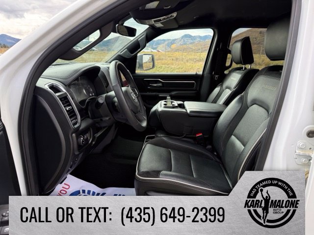 Used 2025 RAM 1500 Laramie AWD/4WD image 15