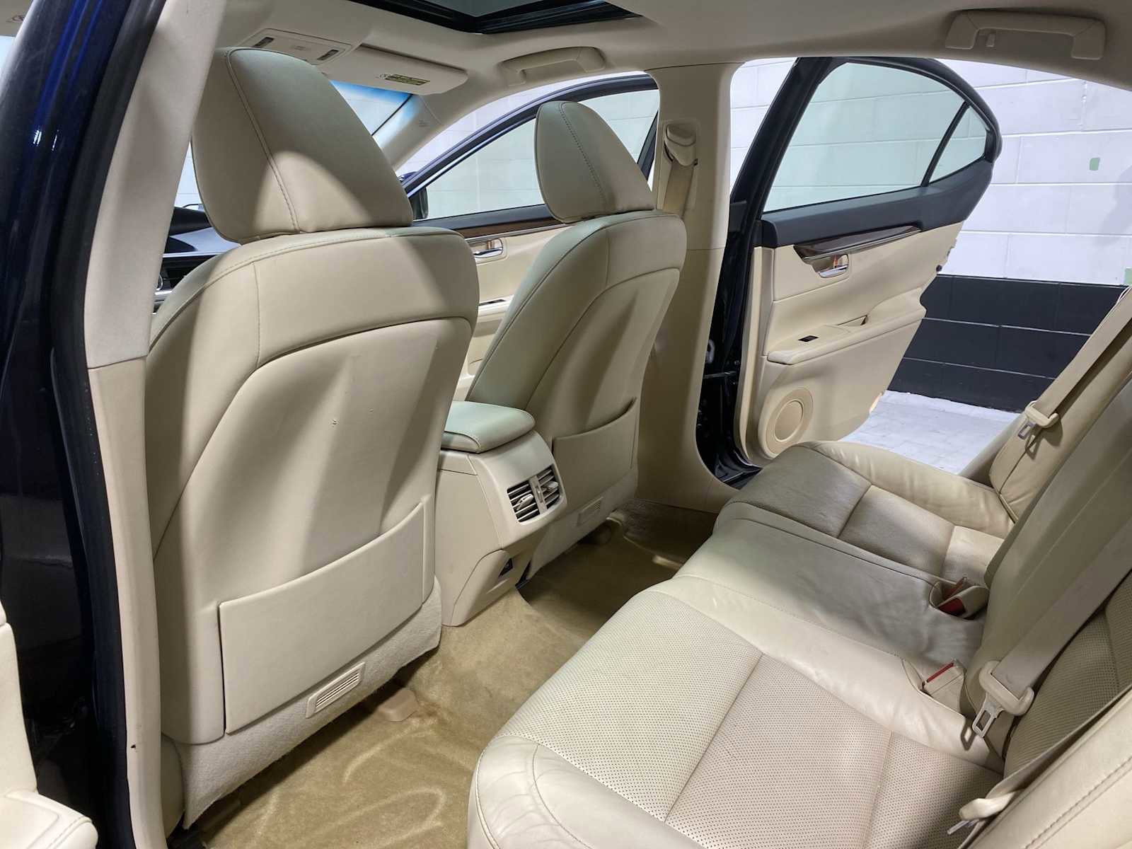 Used 2015 Lexus ES 350 image 12