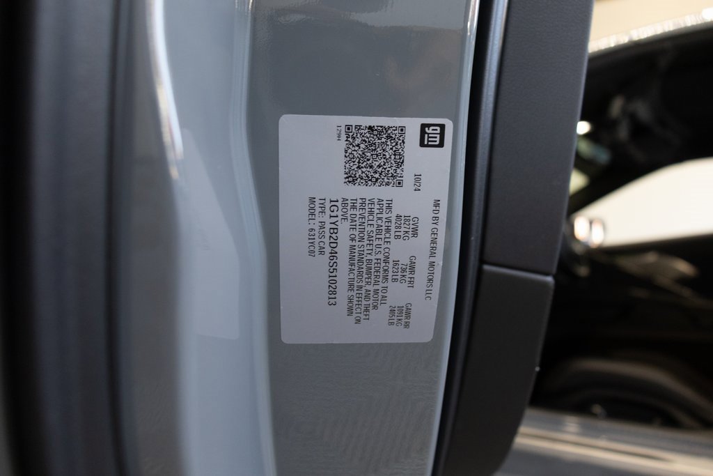 Used 2025 Chevrolet Corvette Stingray Preferred Cpe w/ 2LT image 33