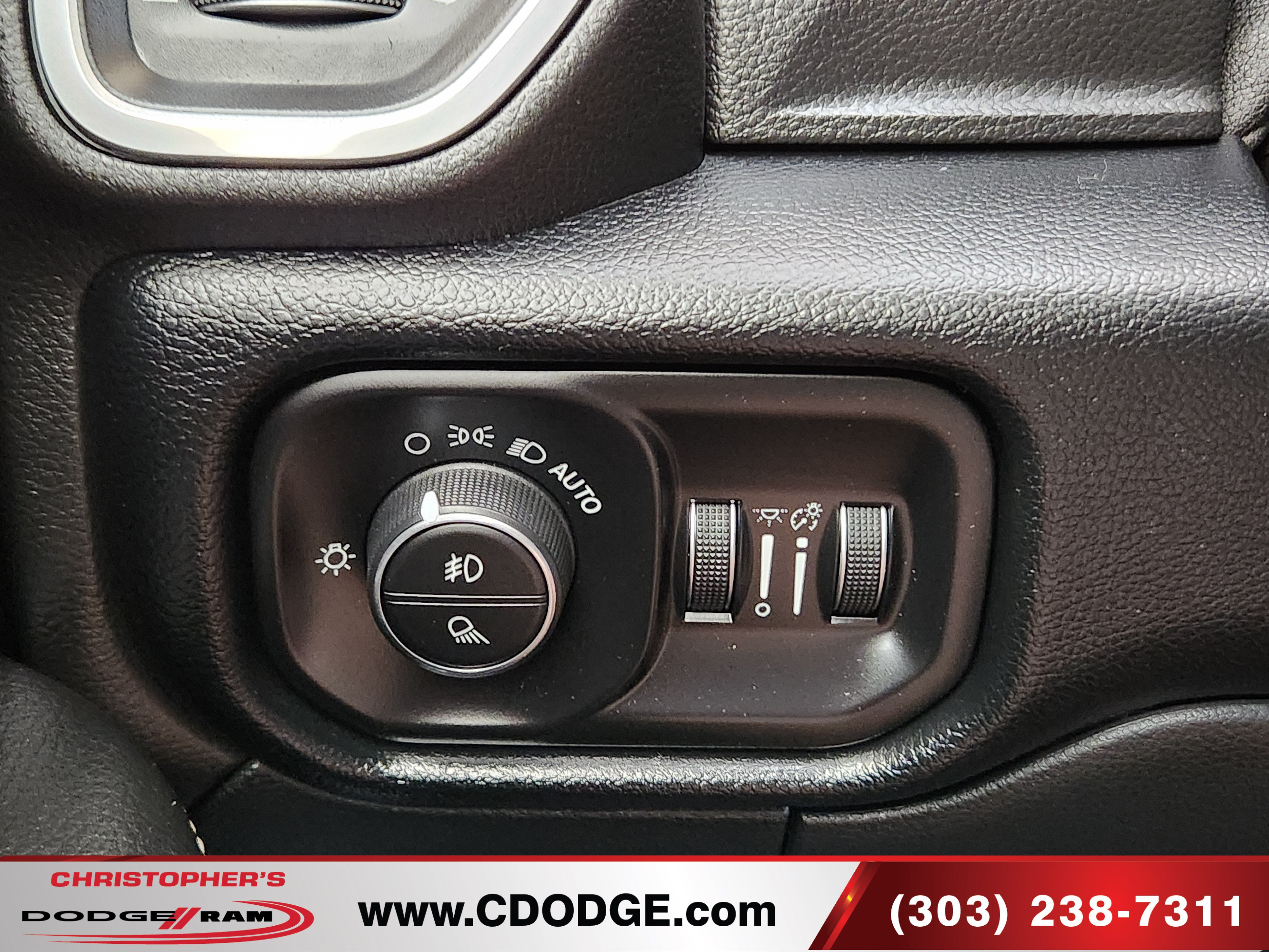 Used 2020 RAM 2500 Laramie AWD/4WD image 28
