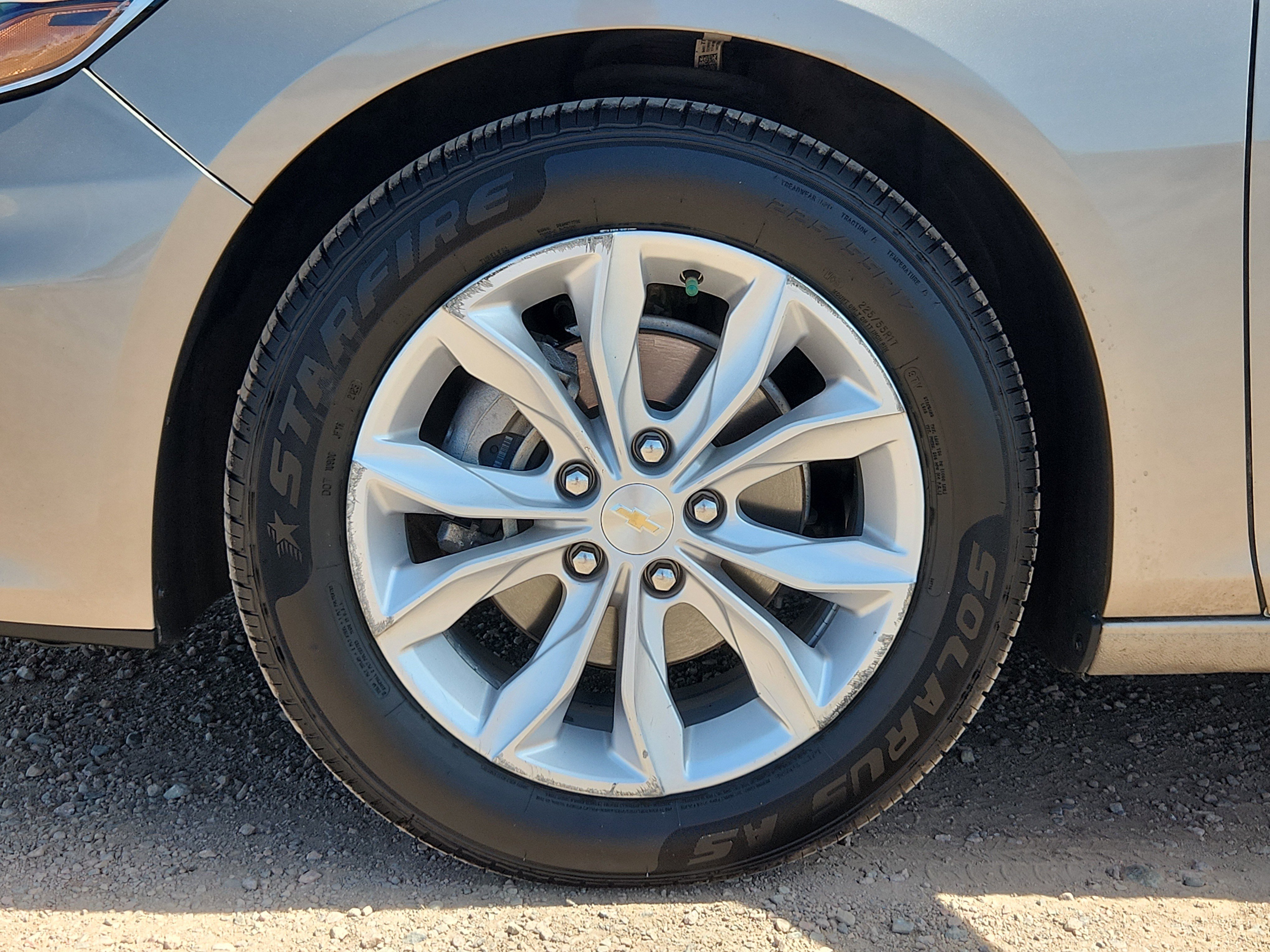 Used 2023 Chevrolet Malibu LT image 19