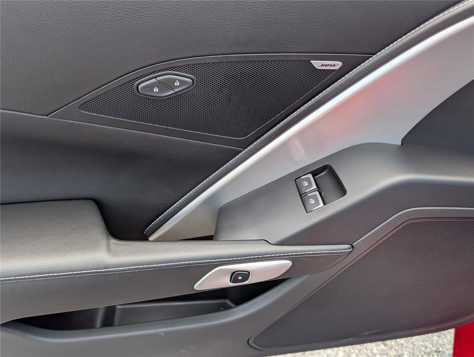 Used 2019 Chevrolet Corvette Stingray Convertible w/ 1LT image 18