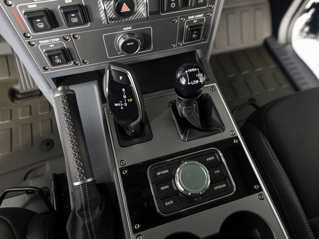 New 2025 INEOS Grenadier Fieldmaster Edition AWD/4WD image 26