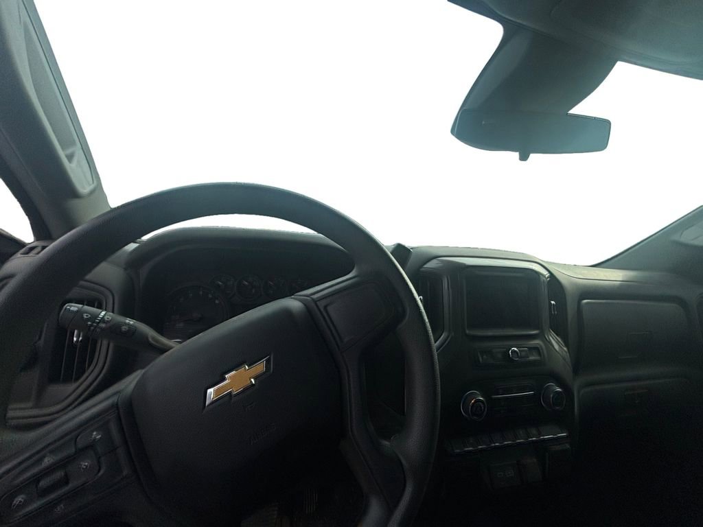 Used 2023 Chevrolet Silverado 1500 Custom image 10