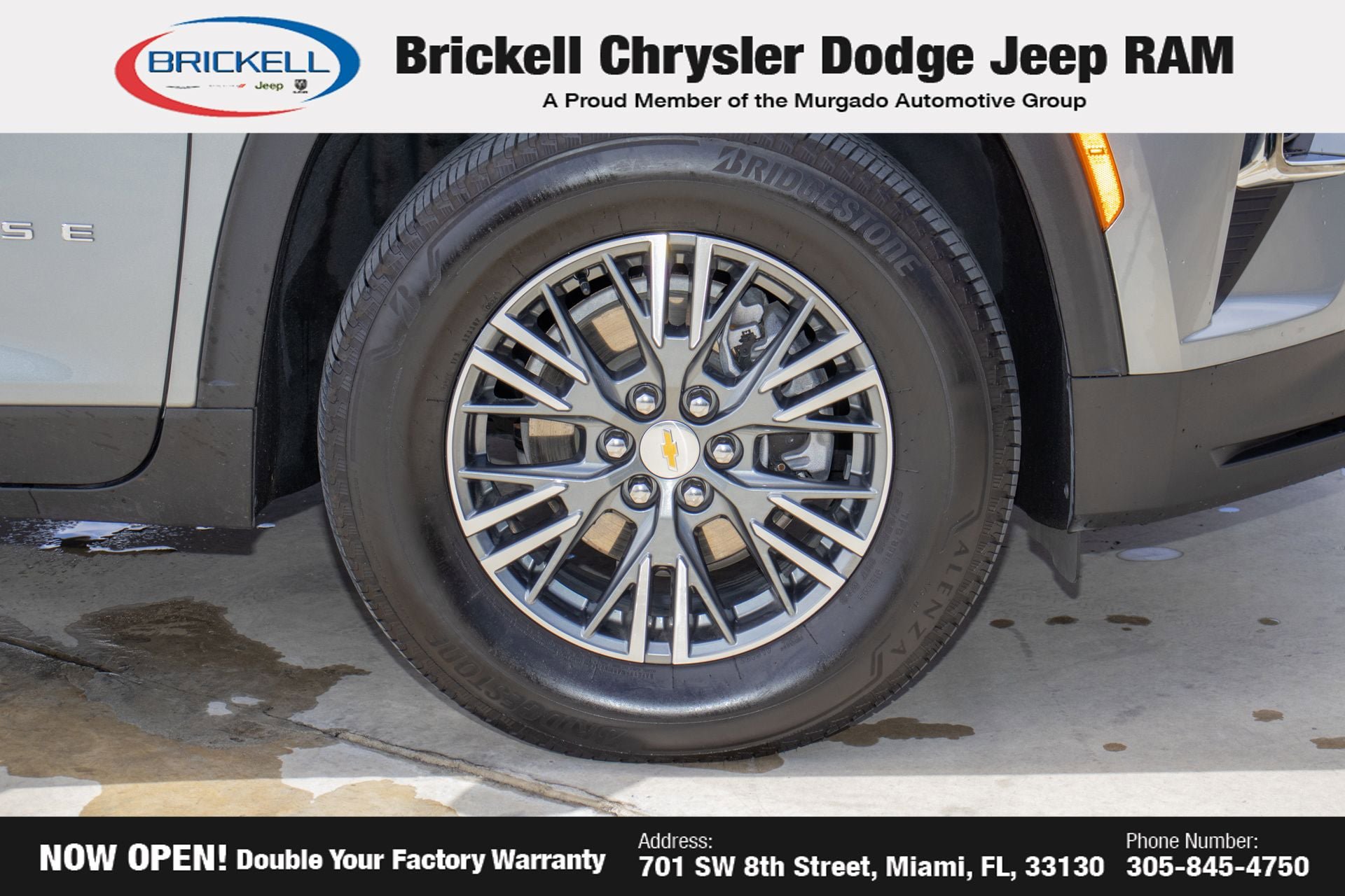 Used 2024 Chevrolet Traverse LT FWD image 42