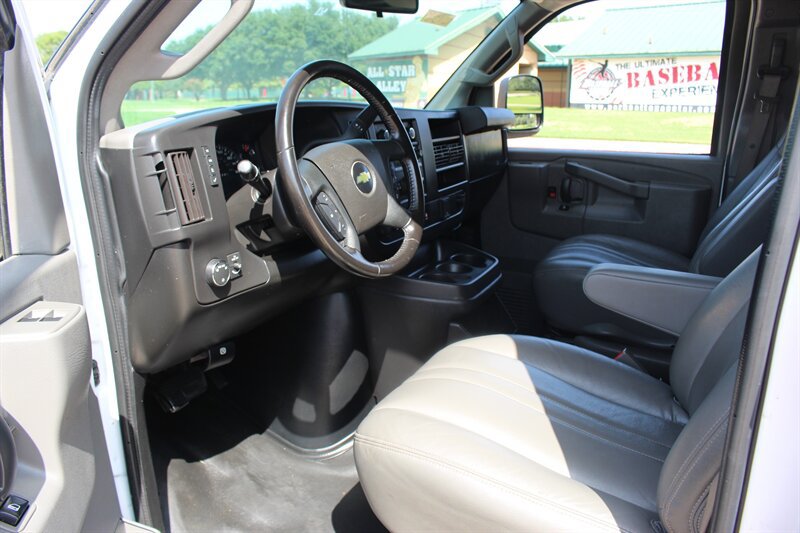 Used 2021 Chevrolet Express 2500 Extended w/ Driver Convenience Package RWD image 21