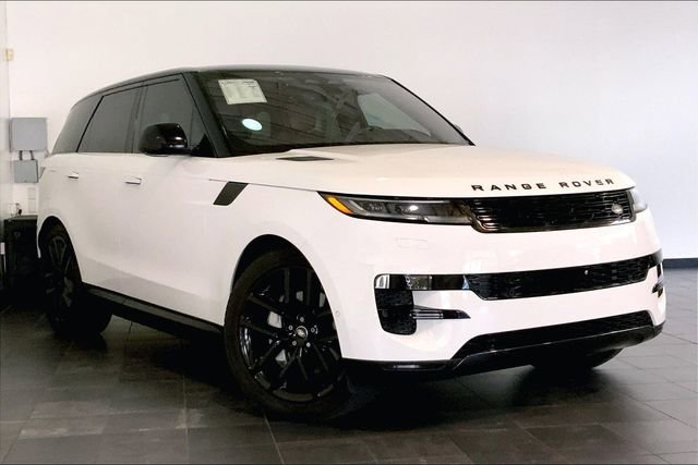 Used 2023 Land Rover Range Rover Sport SE image 2