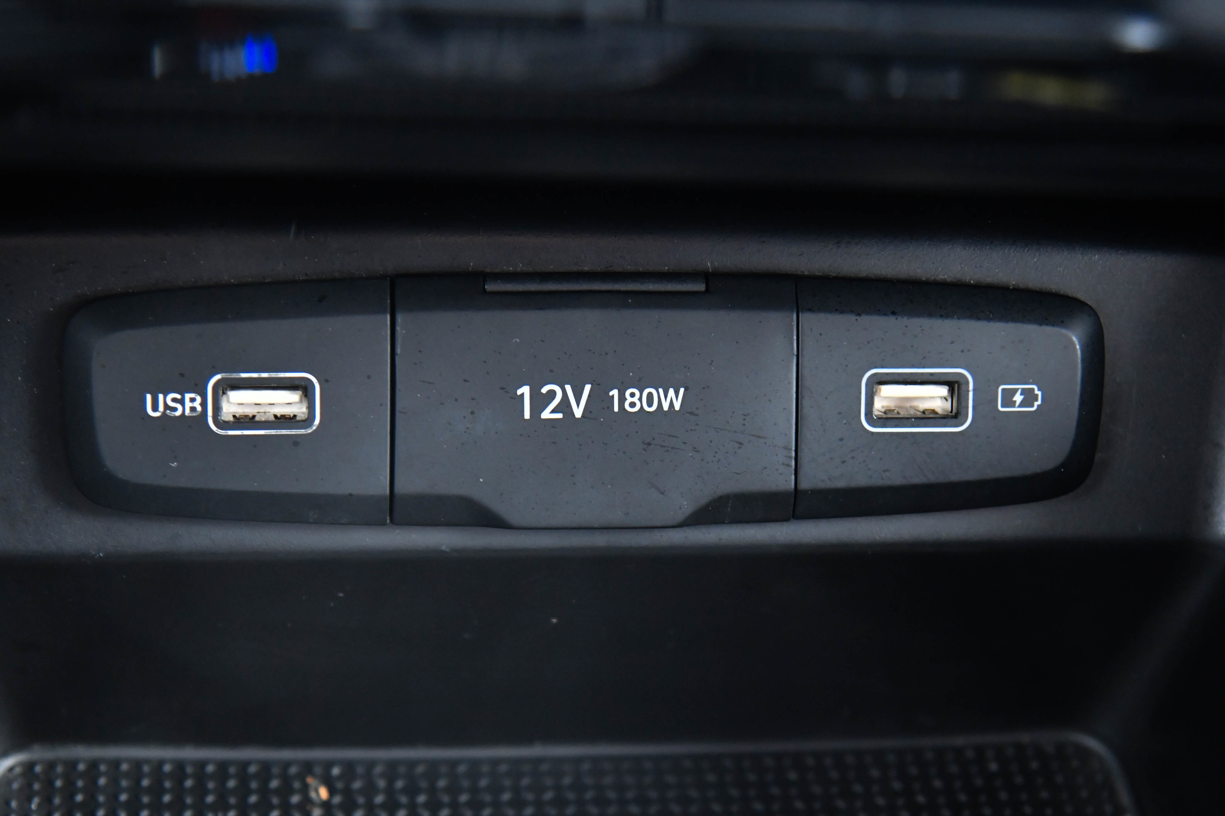 Used 2024 Hyundai Santa Cruz SEL image 24