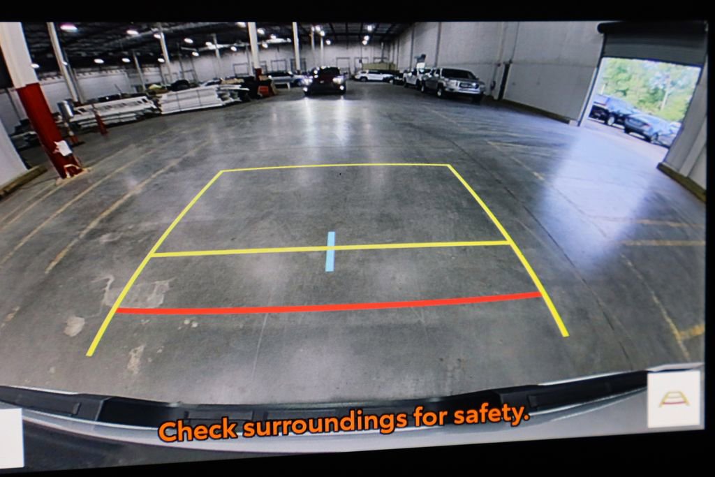 Used 2024 Toyota Tacoma SR5 image 5