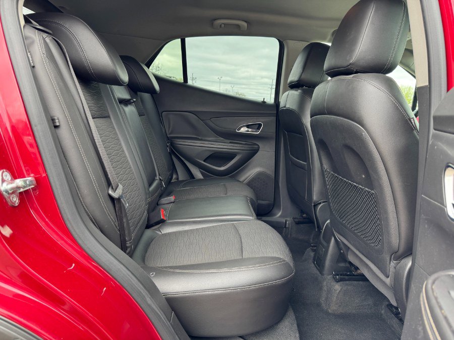 Used 2015 Buick Encore FWD image 18