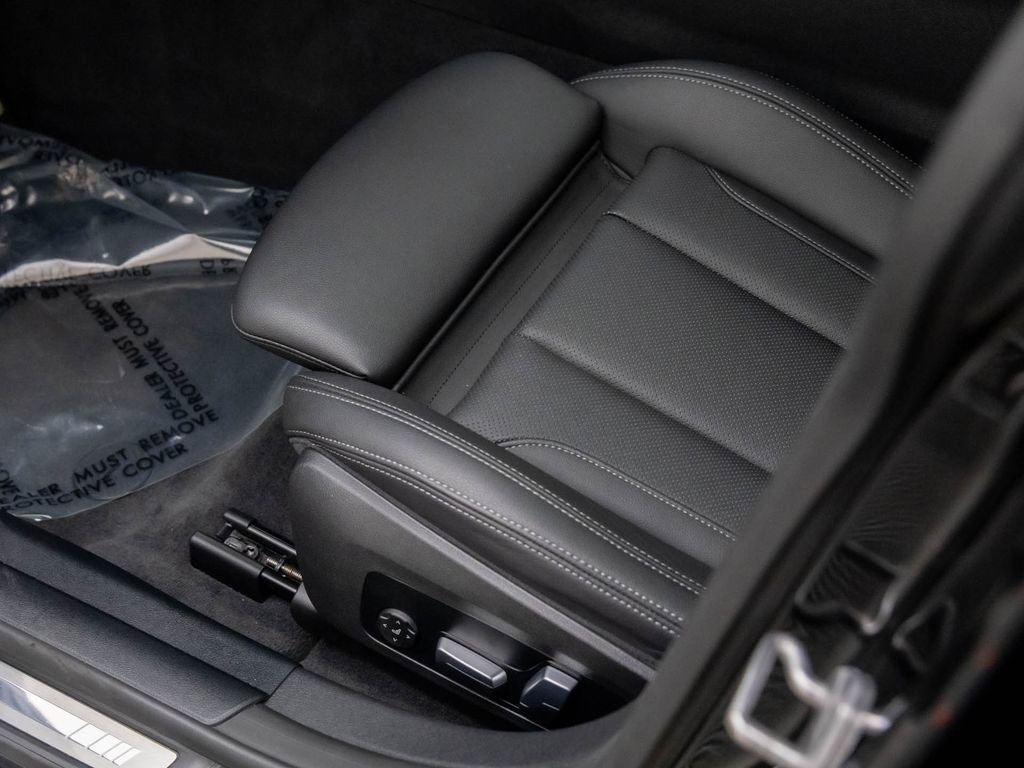 Used 2023 BMW i4 M50 w/ Premium Package image 13