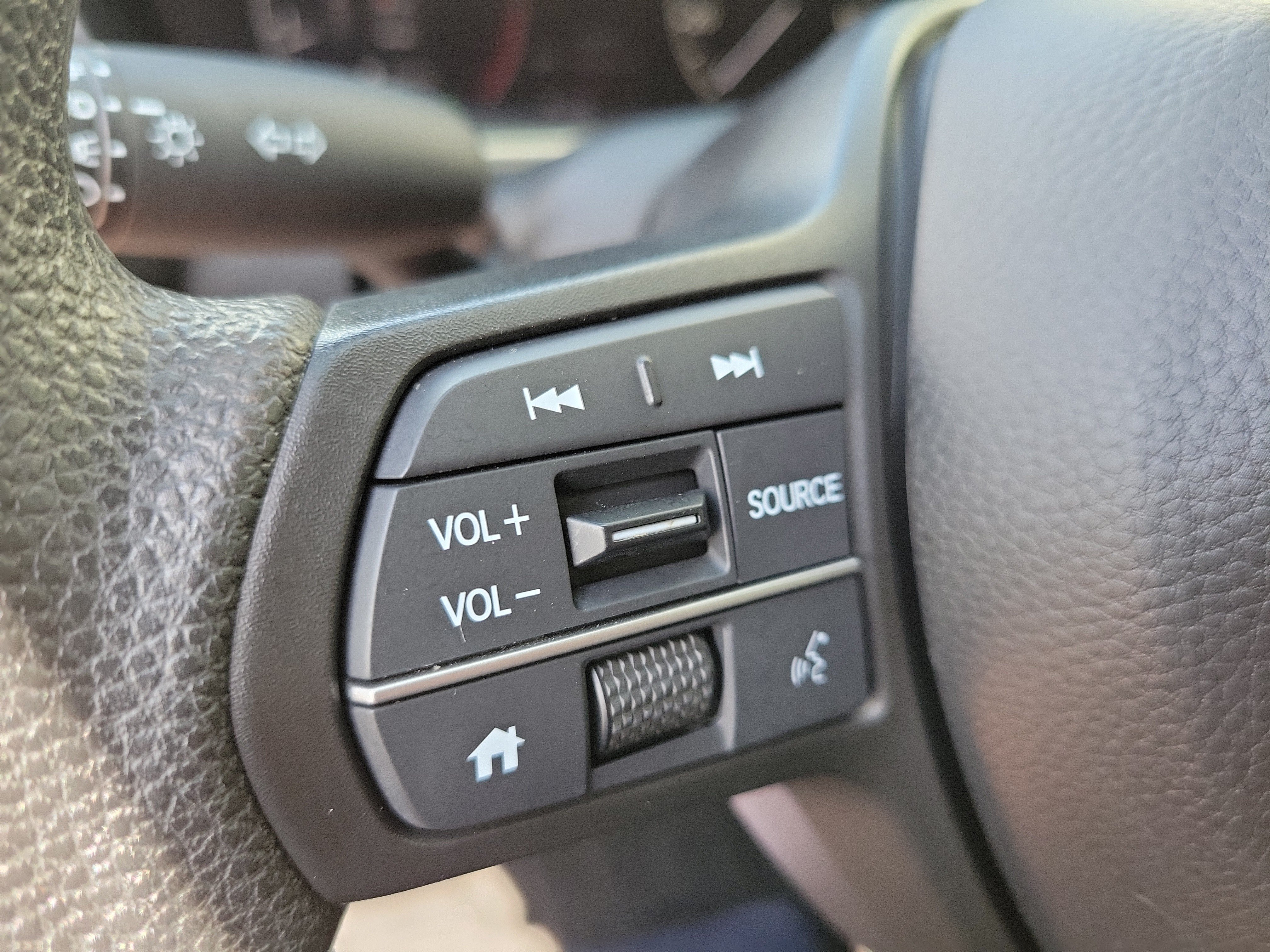 Used 2024 Honda HR-V LX image 22