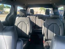 New 2026 Chrysler Pacifica Select image 25