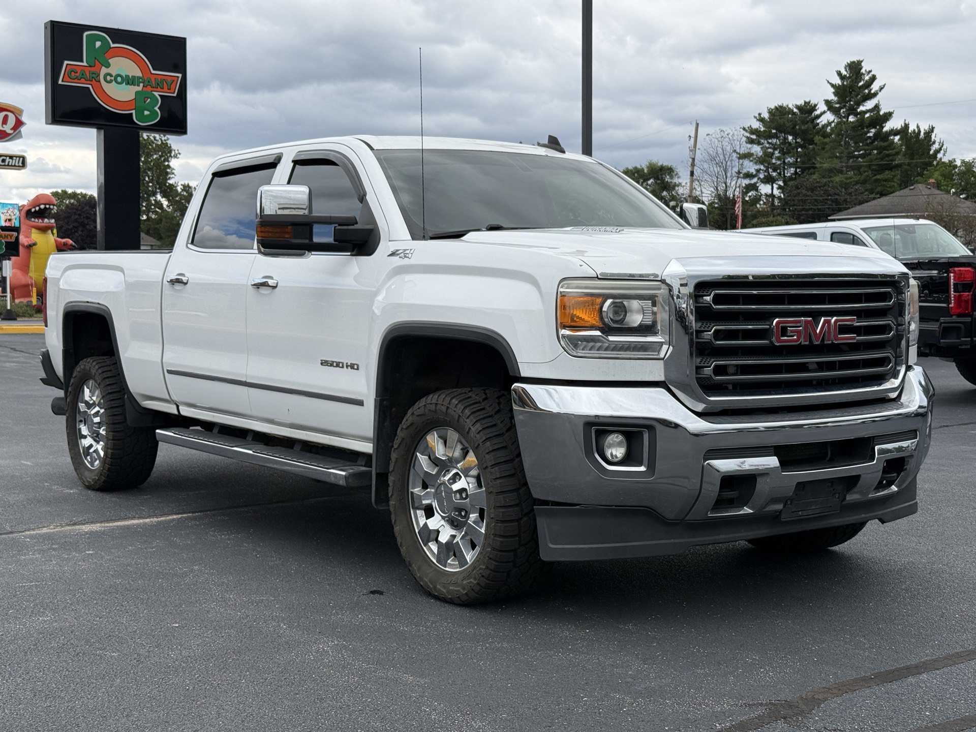 Used 2015 GMC Sierra 2500 SLT AWD/4WD image 2