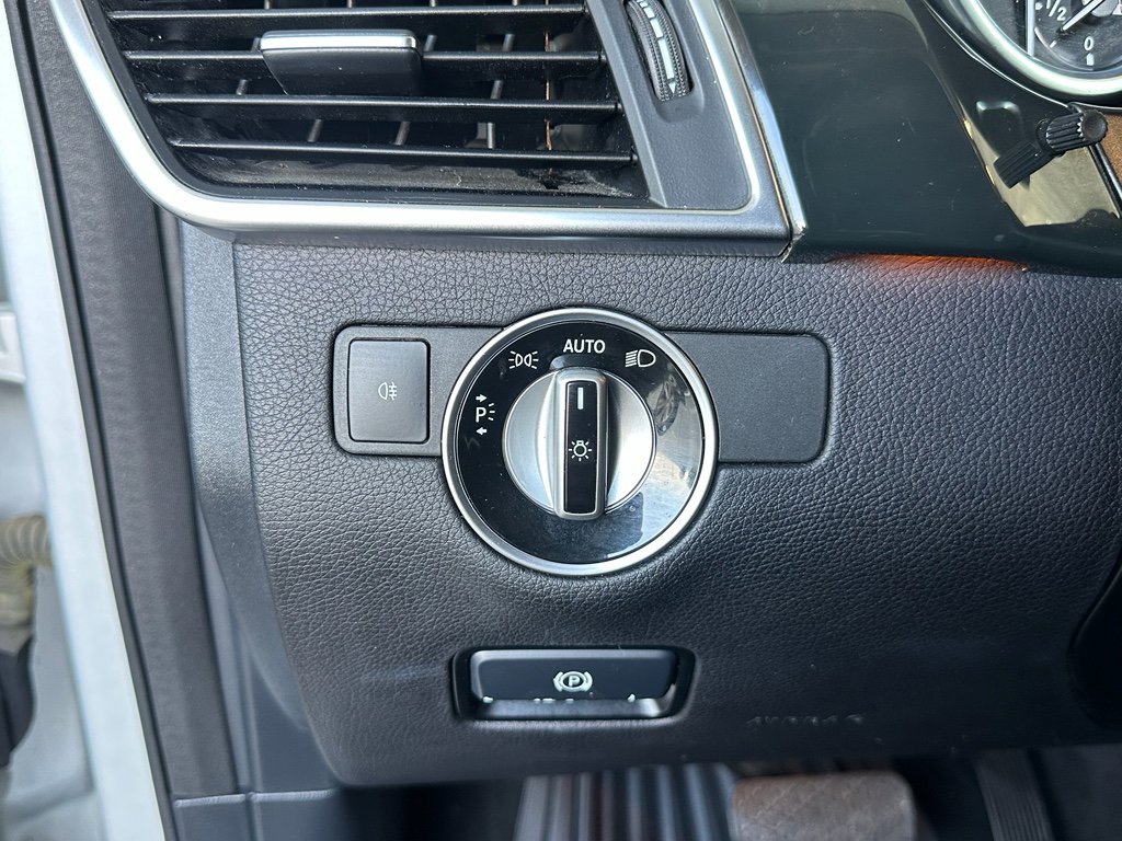 Used 2016 Mercedes-Benz GL 450 4MATIC image 17